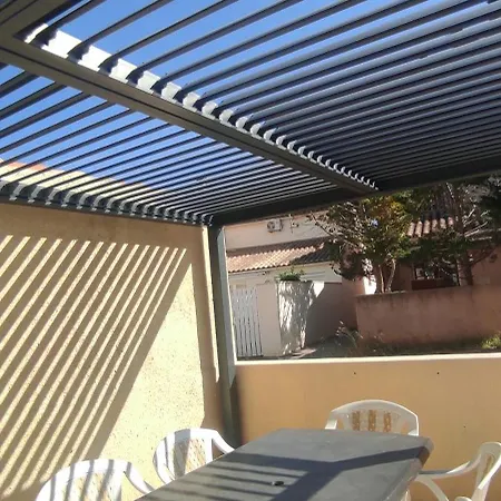 Holiday home Gites Vert A La Mer Climatisation Dans Toutes Les Pieces