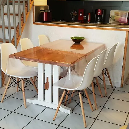 De France A La Mer. Wifi Gratuit. Holiday home Port-la-Nouvelle